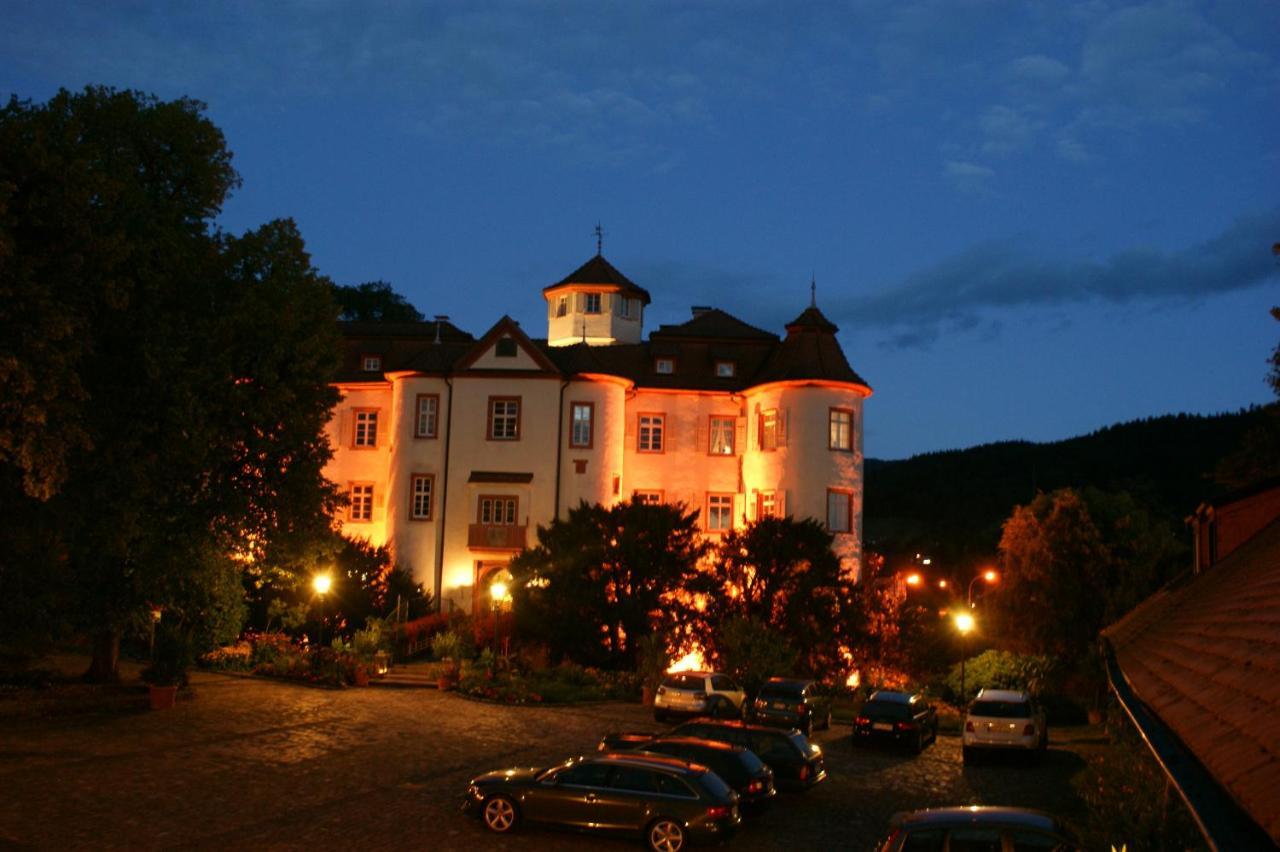 Hotel Residenz Im Schloss Neuweier Baden-Baden Exterior photo